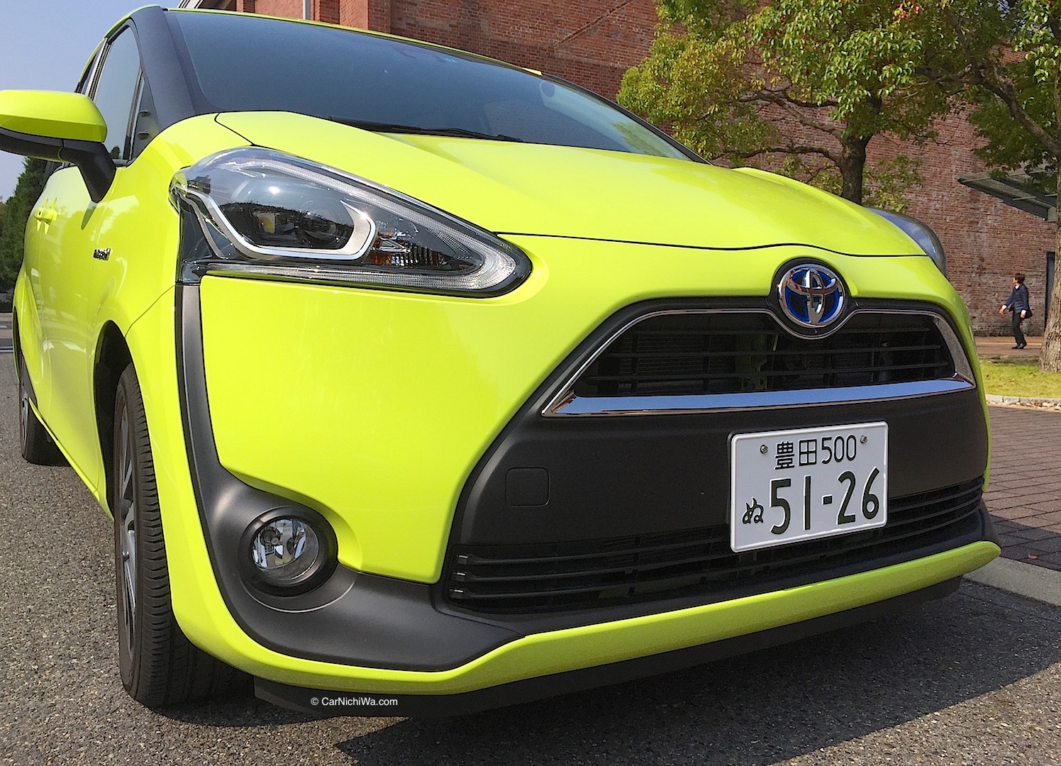 Toyota Sienta Quick Review in Japan – We Test this New-Age Van in