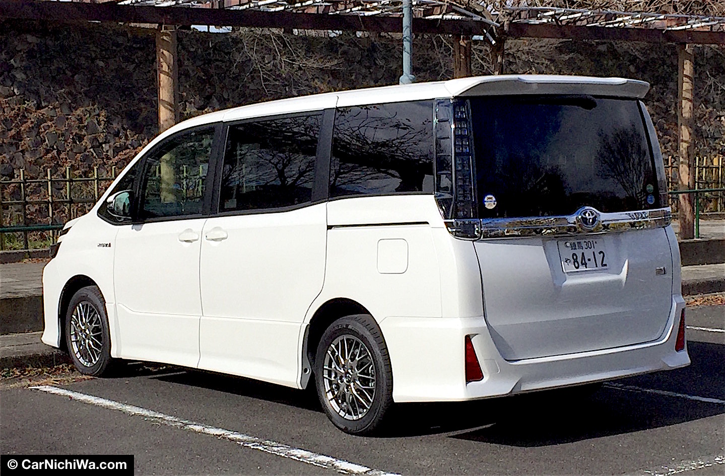 Toyota Voxy Hybrid Review in Nagoya, Japan – Popular Van with the Heart of  a Prius – CarNichiWa®